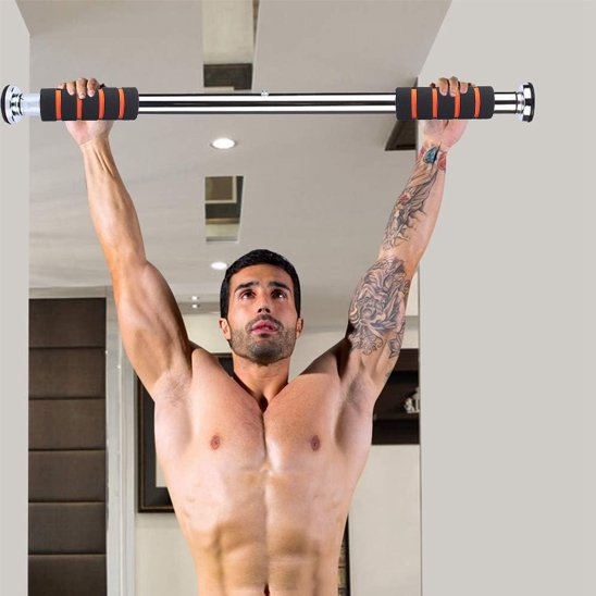 Barre-de-traction-fixee-dans-un-couloir