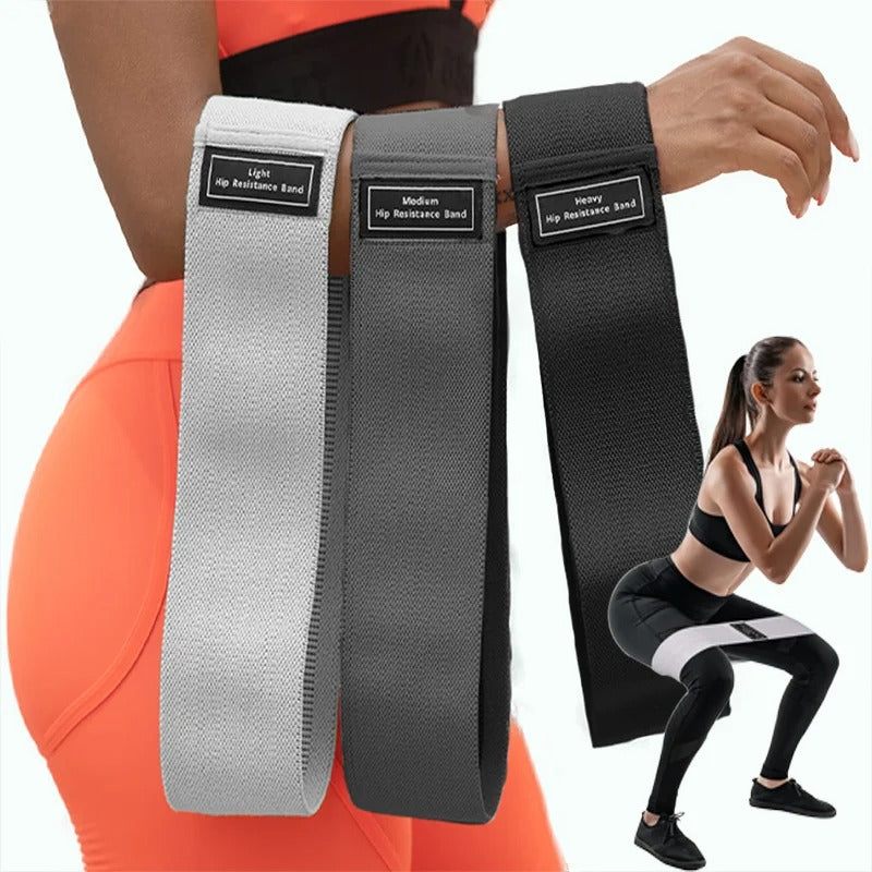 femme squat bande resistance legee