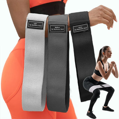 femme squat bande resistance legee
