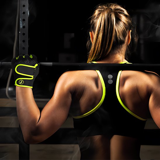 Gant-musculation-noir-et-vert-antiderapant-pour-une-bonne-adherance