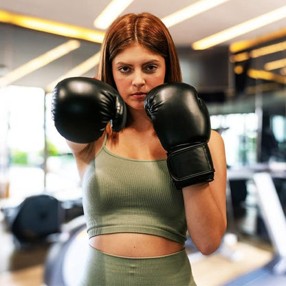 Gants de boxe femme serieux