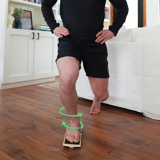 planche-equilibre-homme-exercice-fente